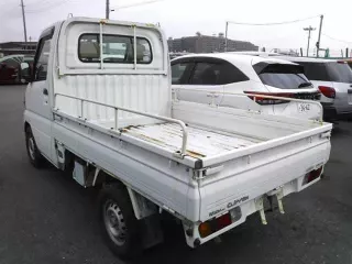 Nissan Clipper