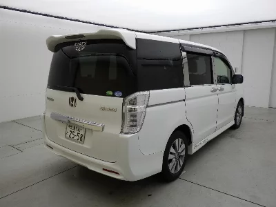 Honda STEPWGN SPADA
