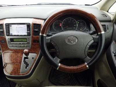 Toyota ALPHARD V