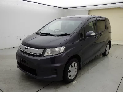 Honda Freed Spike