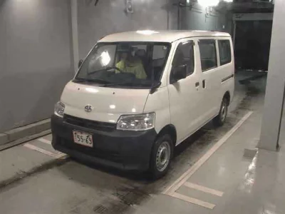 TOYOTA TOWN ACE VAN