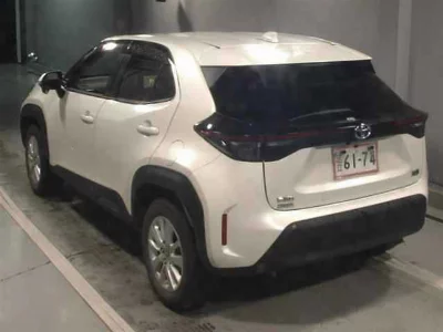 TOYOTA YARIS CROSS