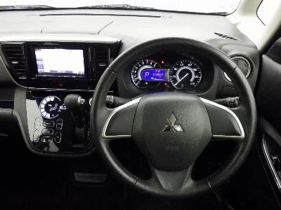 Mitsubishi eK X Space