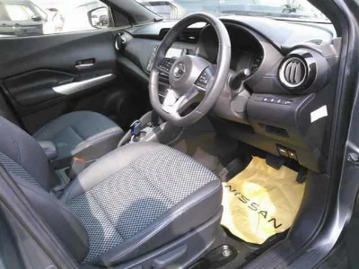 NISSAN KICKS
