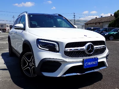 MERCEDES BENZ GLB