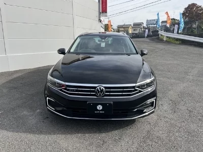 VOLKSWAGEN PASSAT GTE VARIANT