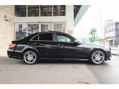 MERCEDES BENZ E CLASS