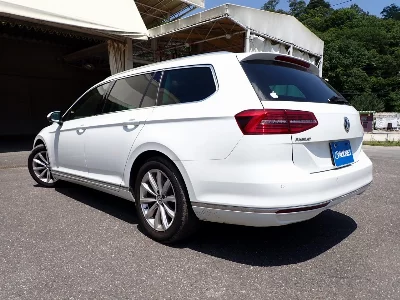 VOLKSWAGEN PASSAT VARIANT
