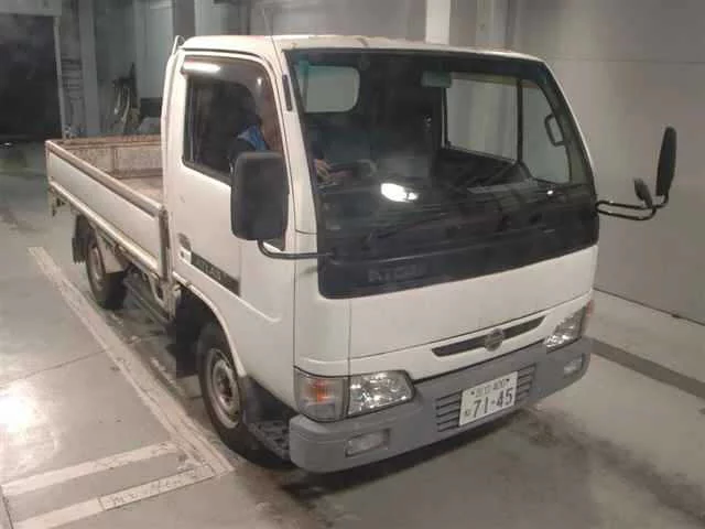 Nissan Atlas  с аукциона в Японии