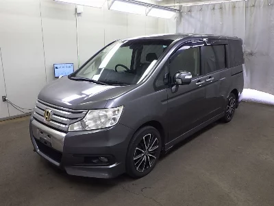 Honda STEPWGN SPADA