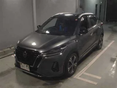 NISSAN KICKS