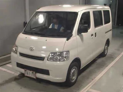 TOYOTA LITE ACE VAN