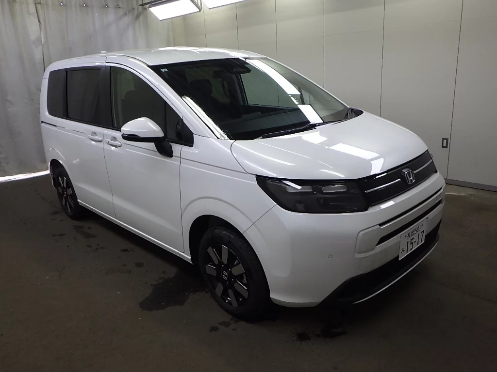 Honda Freed  с аукциона в Японии
