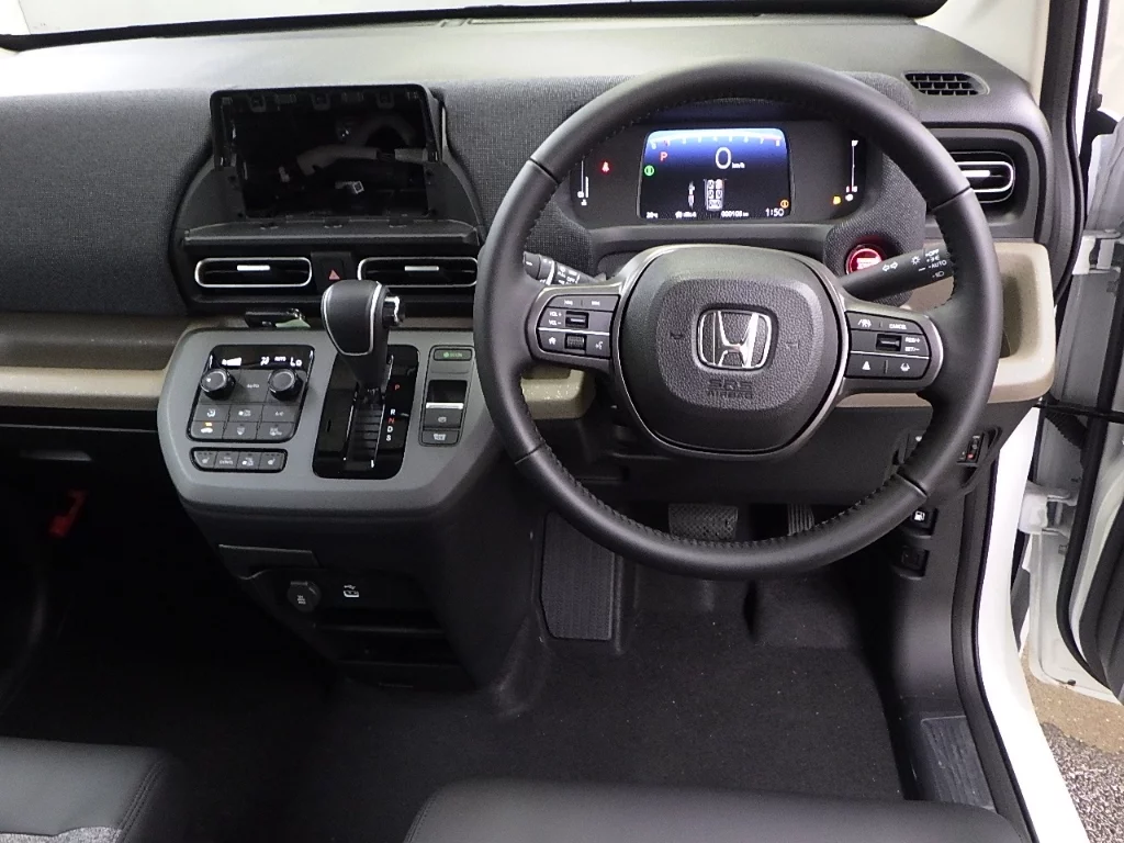 Honda Freed  с аукциона в Японии