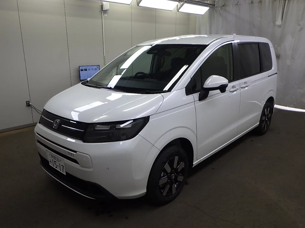 Honda Freed  с аукциона в Японии
