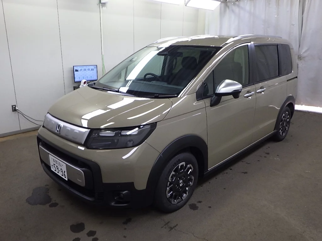 Honda Freed  с аукциона в Японии