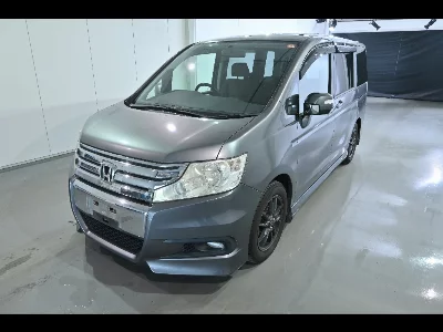 Honda STEPWGN SPADA