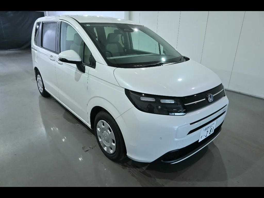 Honda Freed  с аукциона в Японии