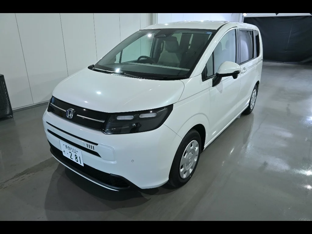 Honda Freed  с аукциона в Японии