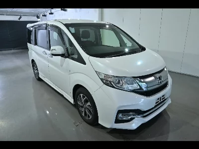 Honda STEPWGN SPADA