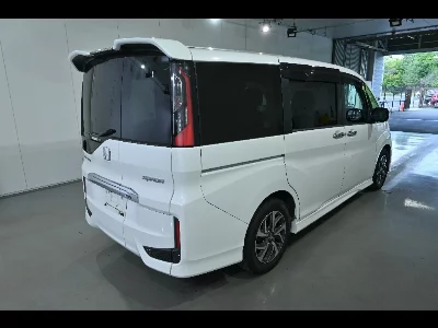 Honda STEPWGN SPADA