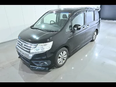 Honda STEPWGN SPADA