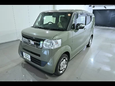 Honda N-Box Slash