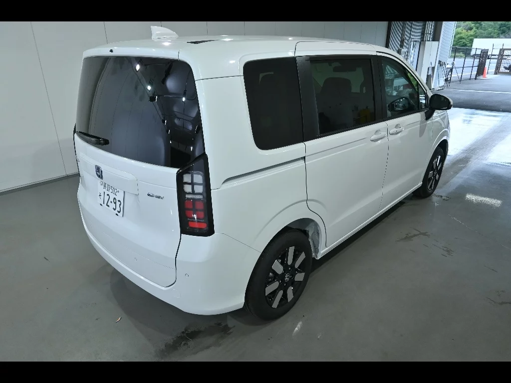 Honda Freed  с аукциона в Японии