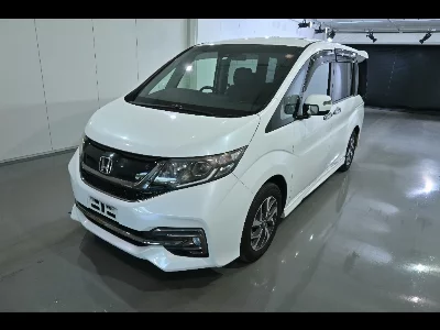 Honda STEPWGN SPADA
