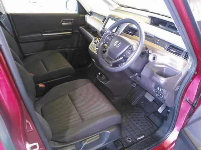 HONDA FREED+