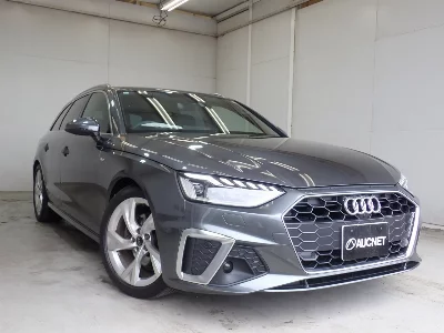 AUDI A4 AVANTE