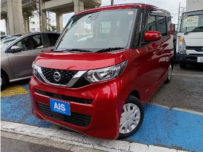 NISSAN ROOX