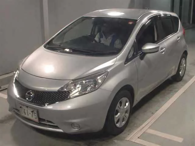 Nissan Note  с аукциона в Японии