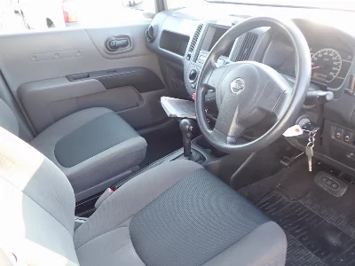 Nissan AD