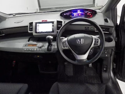 Honda Freed Spike