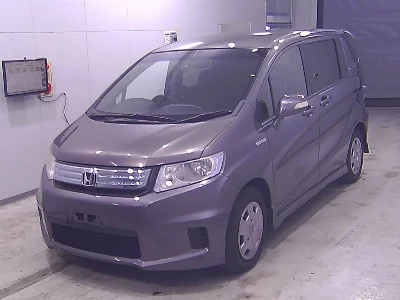 Honda Freed Spike