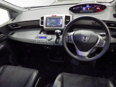Honda Freed Spike