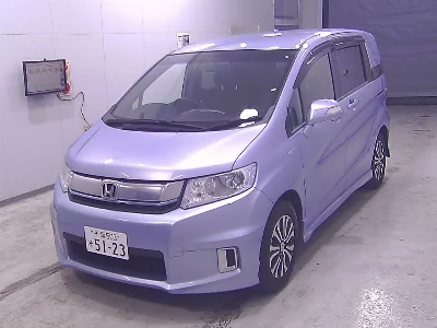 Honda Freed Spike