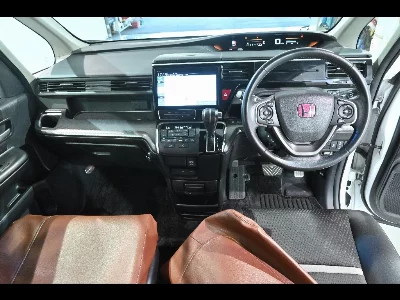 Honda STEPWGN SPADA