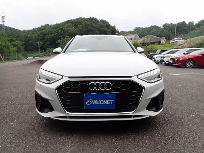 AUDI A4 AVANTE