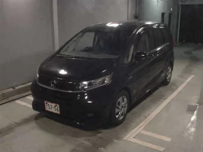 HONDA FREED HYBRID
