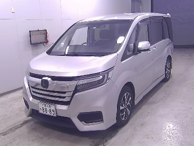 Honda STEPWGN SPADA