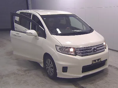 Honda Freed Spike