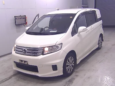 Honda Freed Spike