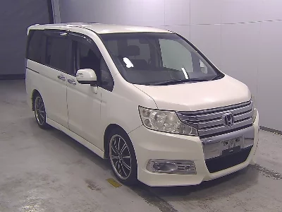 Honda STEPWGN SPADA