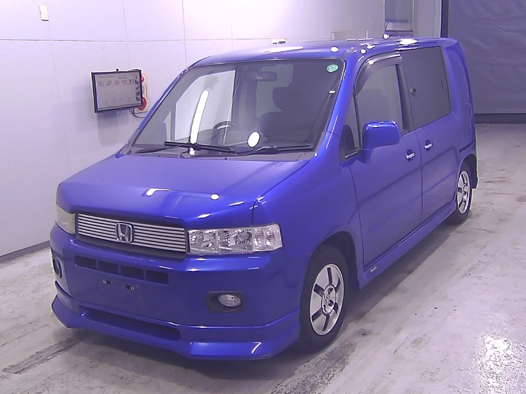 Honda Mobilio Spike  с аукциона в Японии