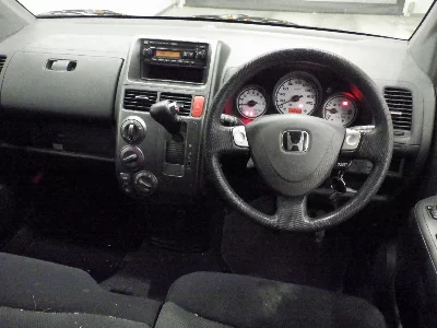 Honda Mobilio Spike