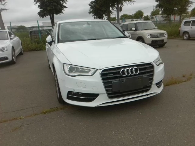Audi A3  с аукциона в Японии