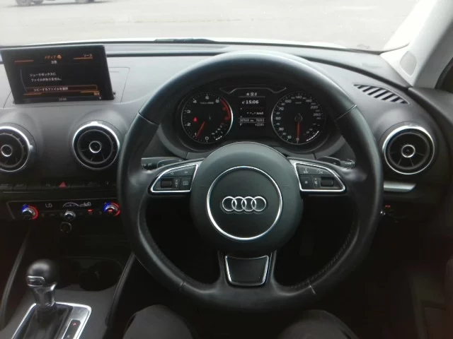 Audi A3  с аукциона в Японии
