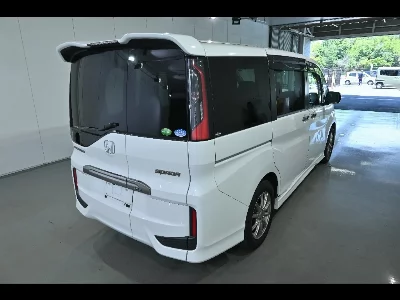 Honda STEPWGN SPADA